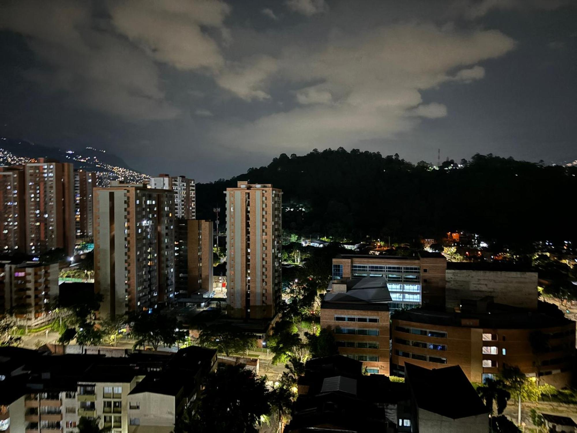 Tequendama Hotel Medellin - Estadio Eksteriør billede