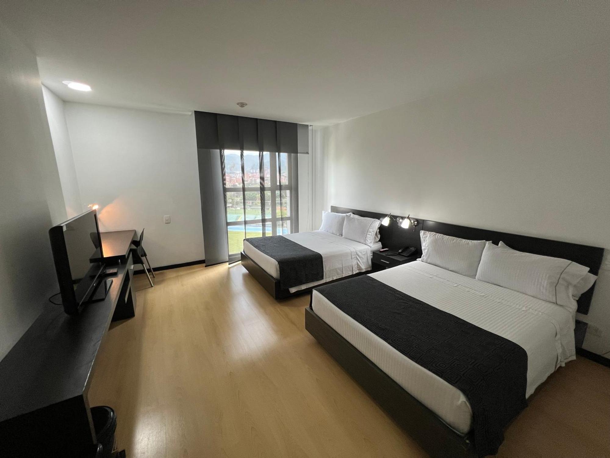Tequendama Hotel Medellin - Estadio Eksteriør billede