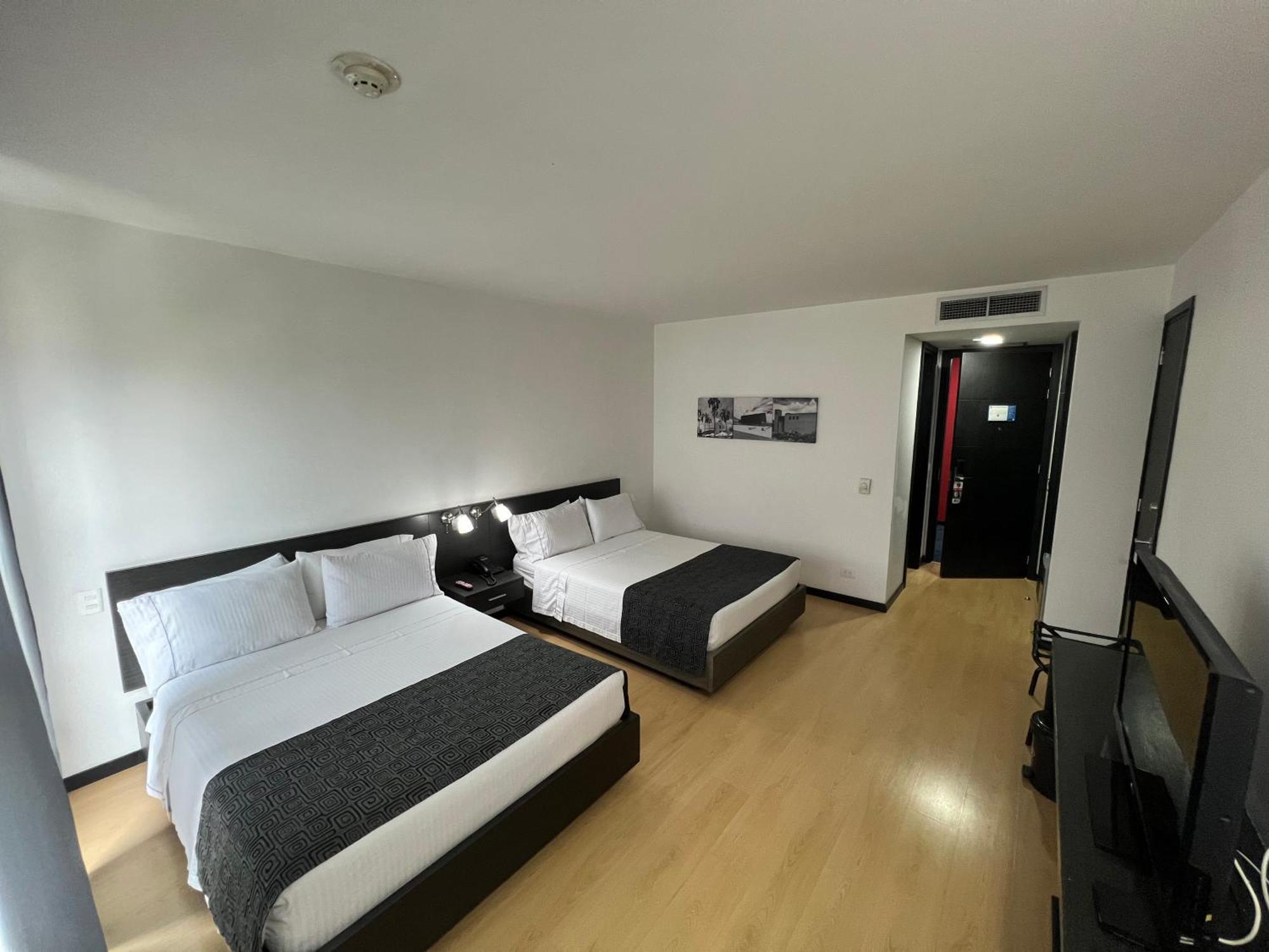 Tequendama Hotel Medellin - Estadio Eksteriør billede